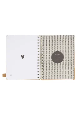 zusss bucket list journal