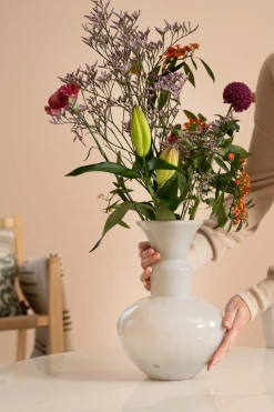 zusss glazen conische vaas wit