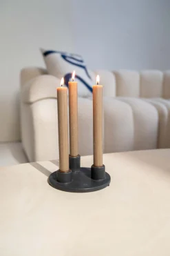 zusss keramieken kandelaar voor 3 dinerkaarsen rond antracietgrijs