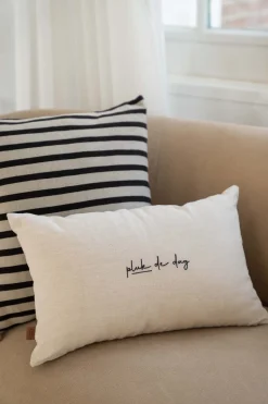 zusss kussen bloemen silhouet borduur 50x30 cm zand