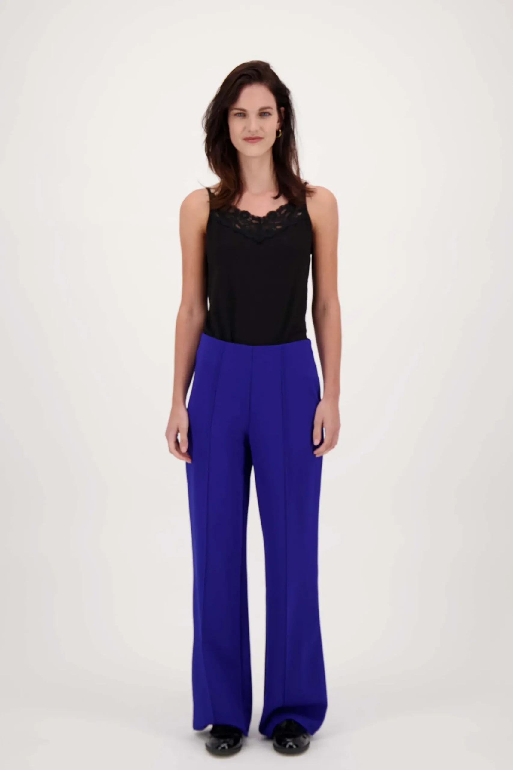 zusss spaghetti top met kant zwart