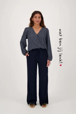 zusss wikkeltop met blockprint donkerblauw grijs